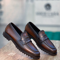 TM-00389 Chunky sole patina finish