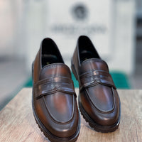 TM-00389 Chunky sole patina finish