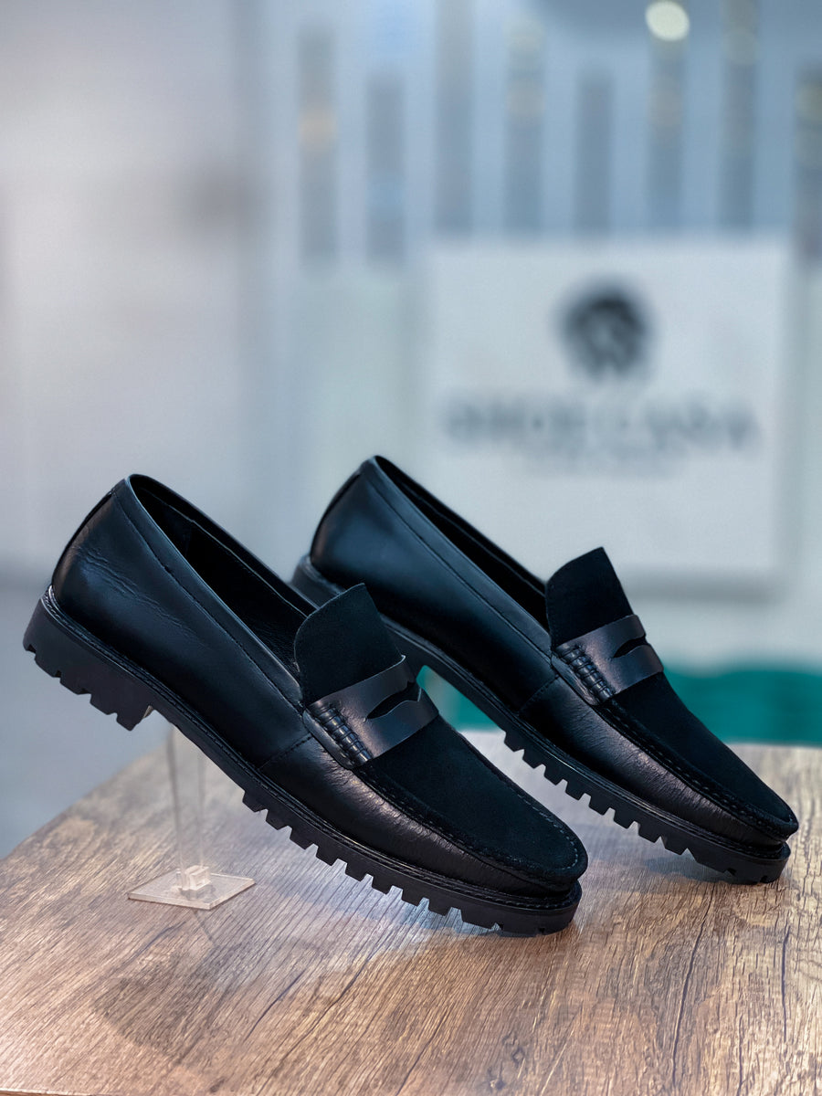 tm-00423 suede G-black