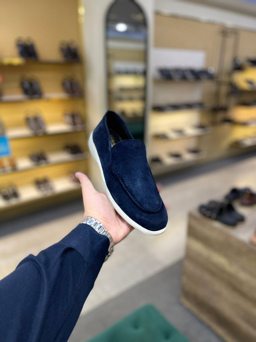 TM -00440 BLUE