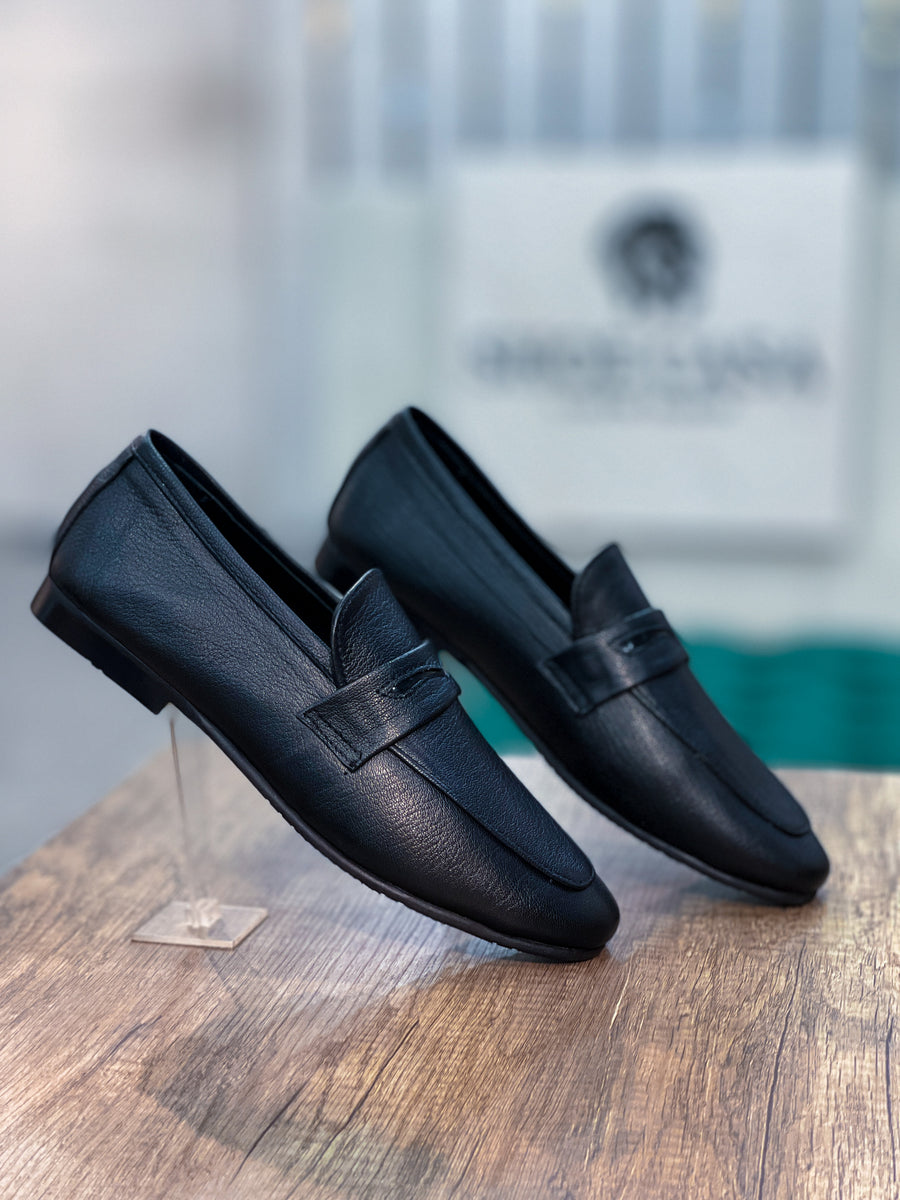tm-00385 G-black