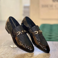 BG-00490 patent  woven suede Glossy black