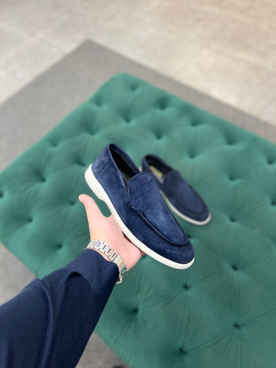 TM -00440 BLUE