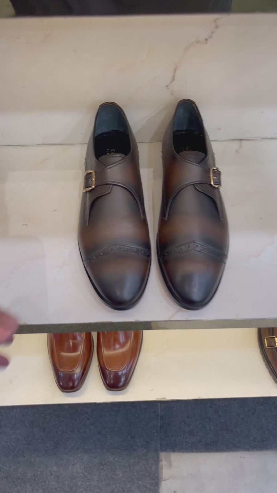 Tm-00393 Single-monk patina finish